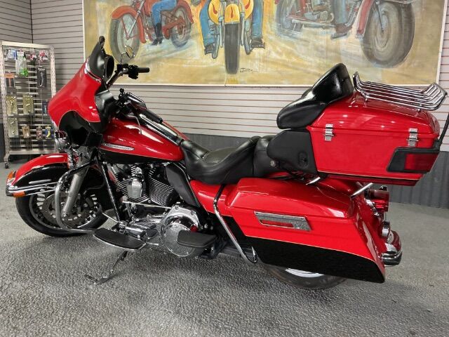 2010 Harley-Davidson Electra Glide Ultra Limited RED
