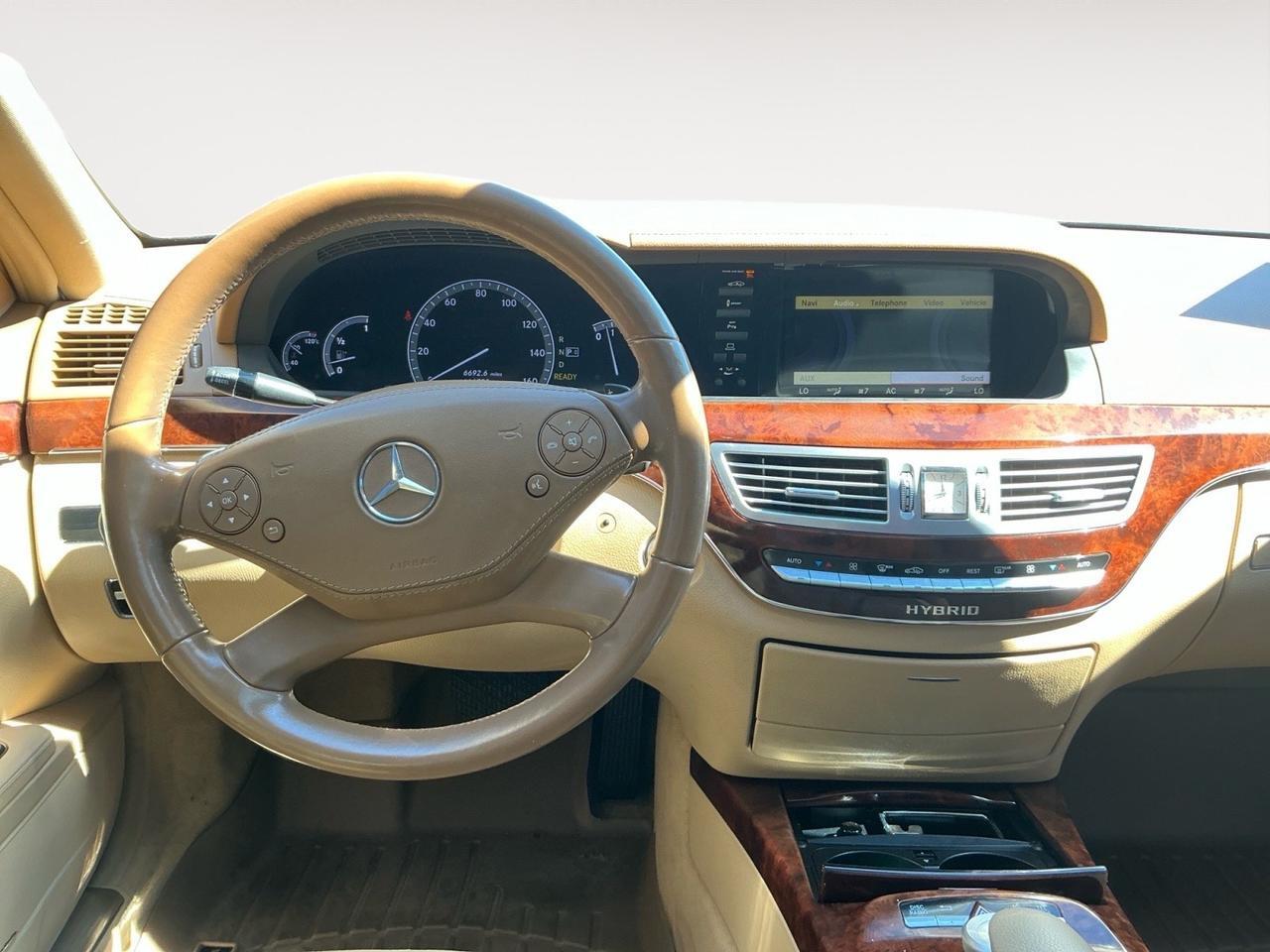 2010 Mercedes-Benz S-Class S 400 Hybrid, HEATED/VENTILATED SEATS, SUNROOF, HARMAN/KARDON SPEAKERS, BLUETOOTH, BACKUP CAMERA, POWER MIRRORS, ALL WEATHER FLOOR MATS, CLEAN CARFAX, LOW MILES! Norfolk VA 2010 Mercedes-Benz S-Class S 400 Hybrid, HEATED/VENTILATED SEATS, SUNROOF, HARMAN/KARDON SPEAKERS, BLUETOOTH, BACKUP CAMERA, POWER MIRRORS, ALL WEATHER FLOOR MATS, CLEAN CARFAX, LOW MILES! Norfolk VA