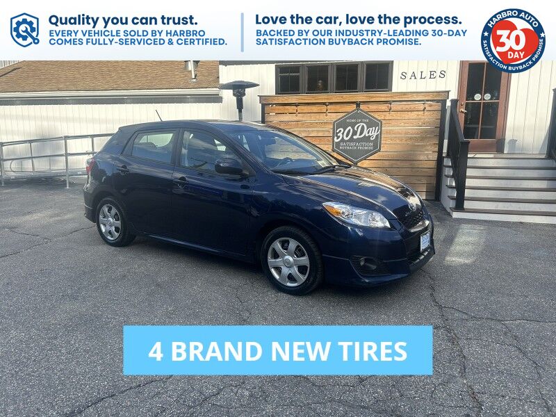 2010 Toyota Matrix Base's photo