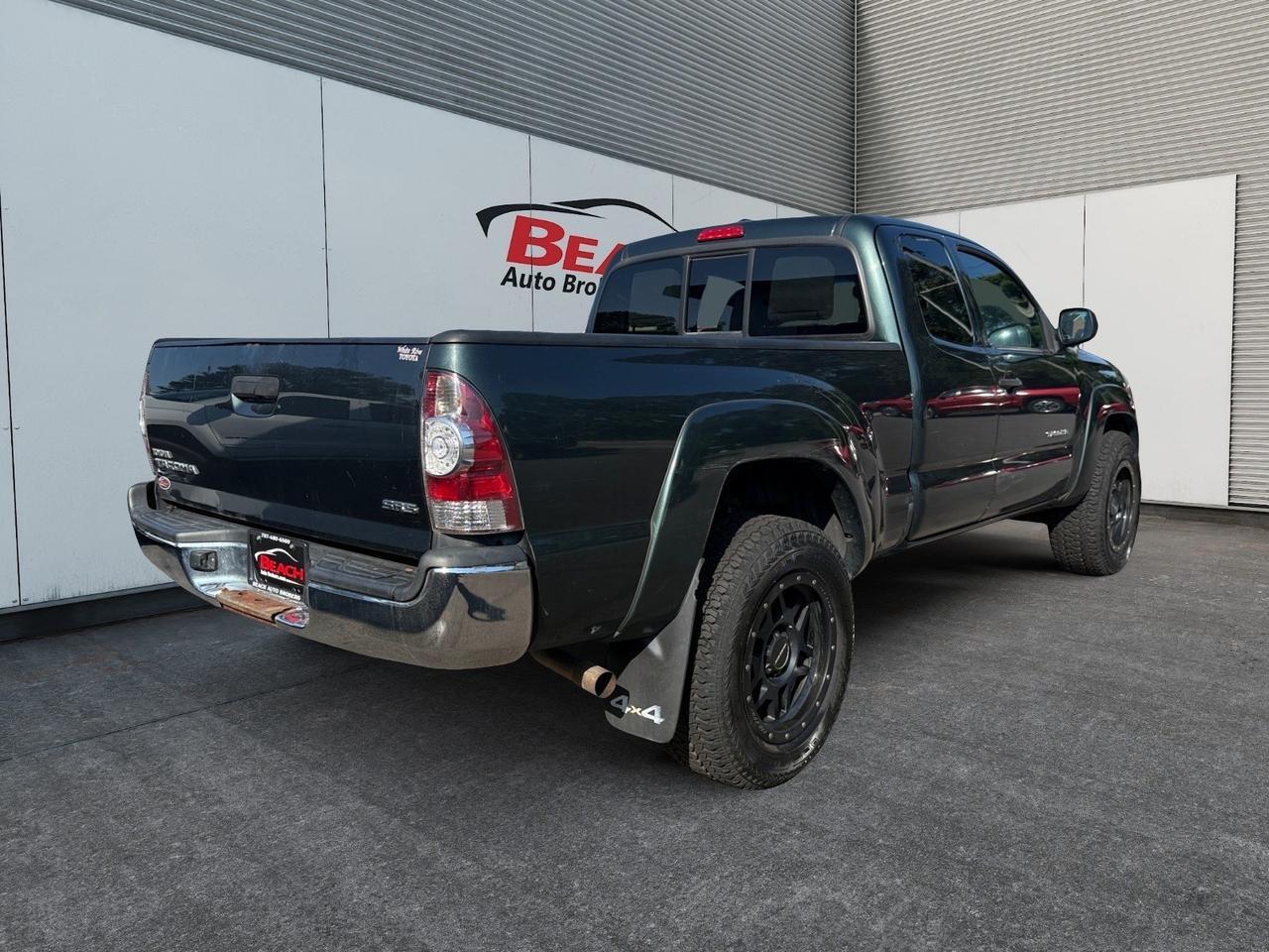 2010 Toyota Tacoma SR5, HEATED SEATS, AUX, BED LINER, SLIDING REAR WINDOW, POWER MIRRORS, KEYLESS ENTRY, MANUAL TRANSMISSION, BLACK PRO COMP WHEELS, LOW MILES! Norfolk VA 2010 Toyota Tacoma SR5, HEATED SEATS, AUX, BED LINER, SLIDING REAR WINDOW, POWER MIRRORS, KEYLESS ENTRY, MANUAL TRANSMISSION, BLACK PRO COMP WHEELS, LOW MILES! Norfolk VA