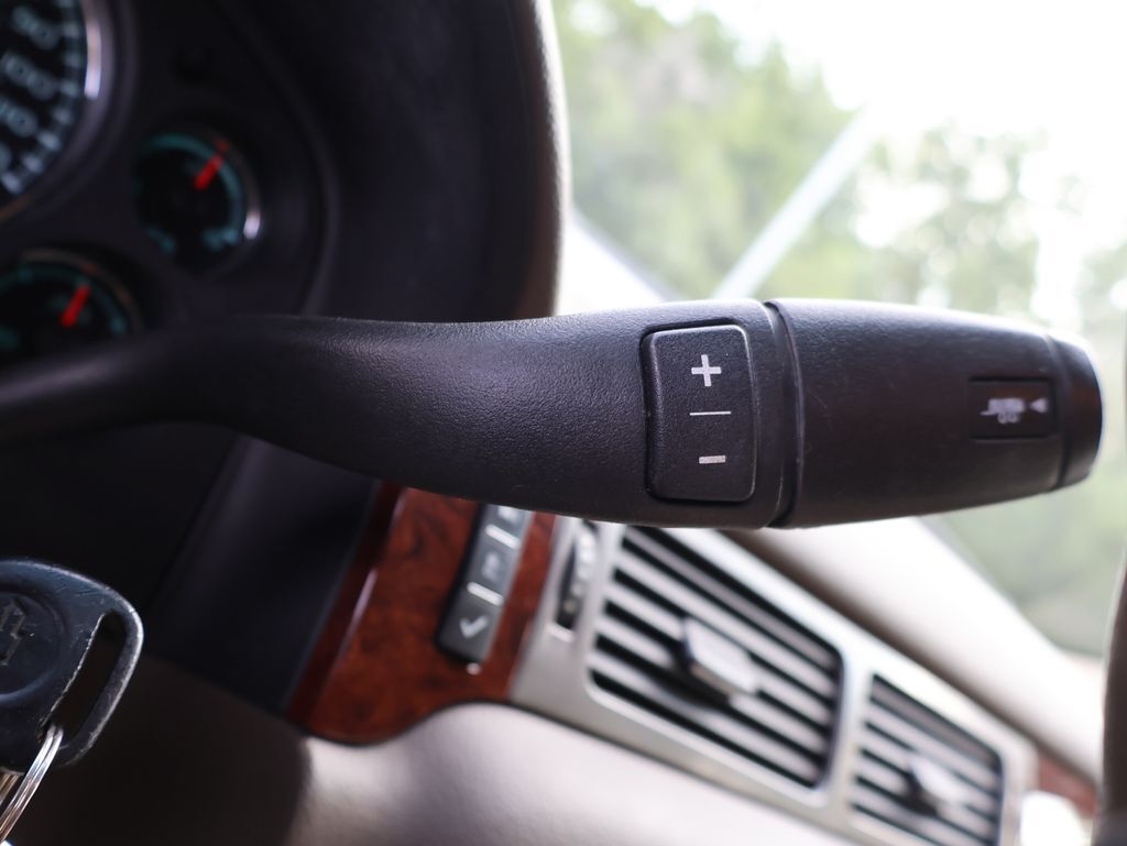 2011 Chevrolet Tahoe LS