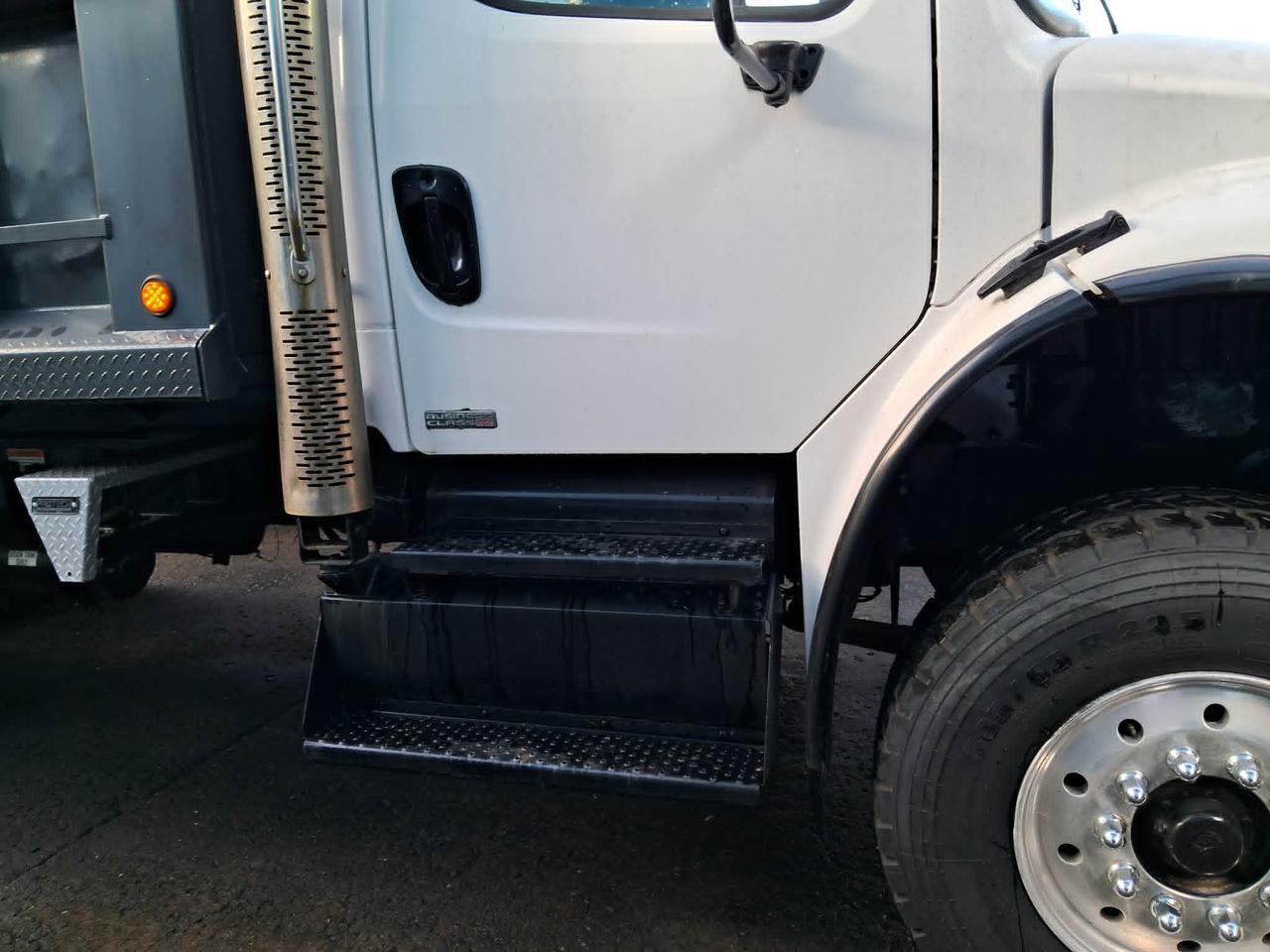2011 Freightliner M2 6x4 106 Medium Duty Pago Pago 2011 Freightliner M2 6x4 106 Medium Duty Pago Pago