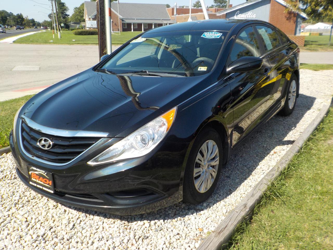 2011 HYUNDAI SONATA GLS AUTO, CRUISE CONTROL, POWERED MIRRORS, AND ONLY 110K MILES! 2011 HYUNDAI SONATA GLS AUTO, CRUISE CONTROL, POWERED MIRRORS, AND ONLY 110K MILES!