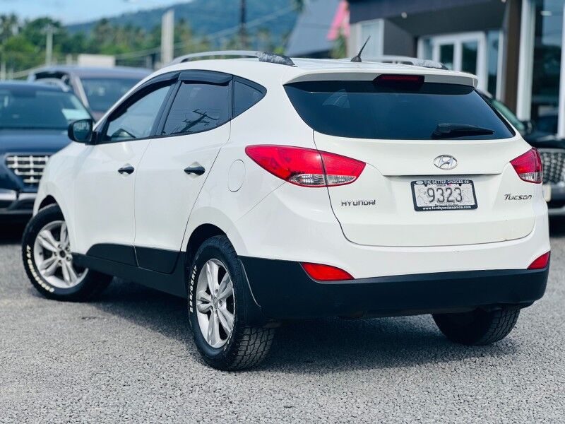 2011 Hyundai Tucson IX35 (2.0L Petrol) Vaitele 2011 Hyundai Tucson IX35 (2.0L Petrol) Vaitele