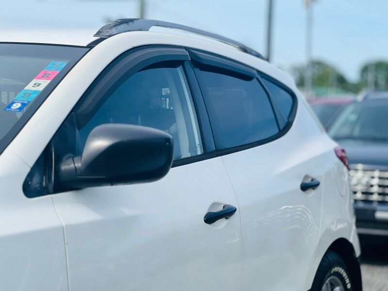 2011 Hyundai Tucson IX35 (2.0L Petrol) Vaitele 2011 Hyundai Tucson IX35 (2.0L Petrol) Vaitele