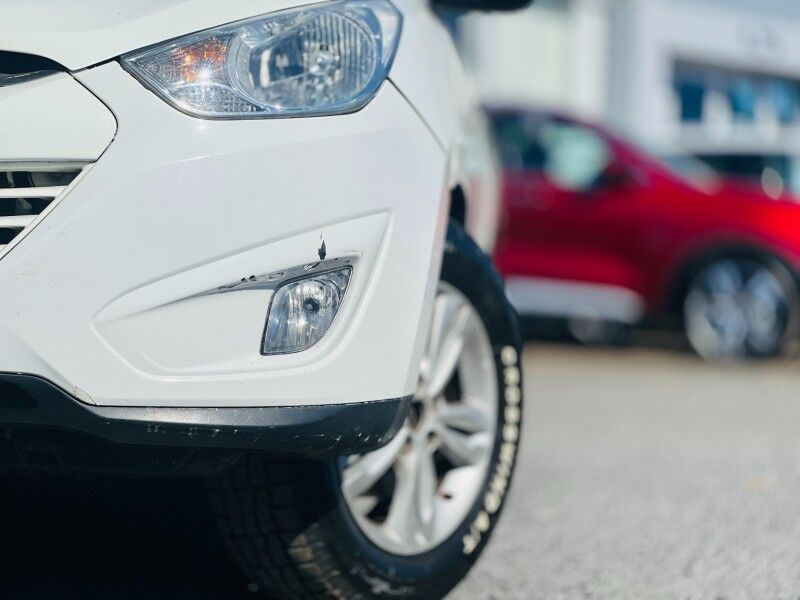 2011 Hyundai Tucson IX35 (2.0L Petrol) Vaitele 2011 Hyundai Tucson IX35 (2.0L Petrol) Vaitele