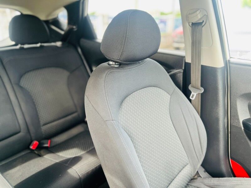 2011 Hyundai Tucson IX35 (2.0L Petrol) Vaitele 2011 Hyundai Tucson IX35 (2.0L Petrol) Vaitele