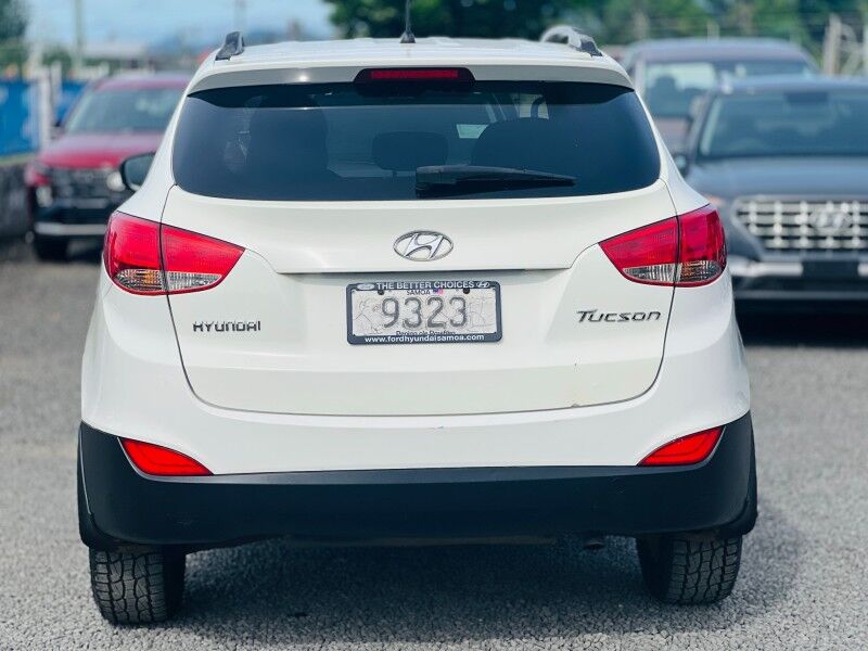 2011 Hyundai Tucson IX35 (2.0L Petrol) Vaitele 2011 Hyundai Tucson IX35 (2.0L Petrol) Vaitele