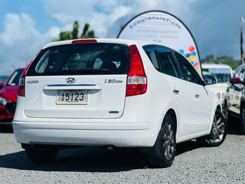 2011 Hyundai i30 Hatchback (2.0L Petrol) Vaitele 2011 Hyundai i30 Hatchback (2.0L Petrol) Vaitele