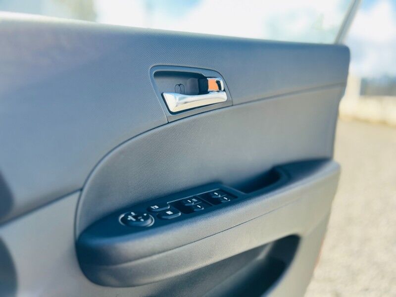 2011 Hyundai i30 Hatchback (2.0L Petrol) Vaitele 2011 Hyundai i30 Hatchback (2.0L Petrol) Vaitele