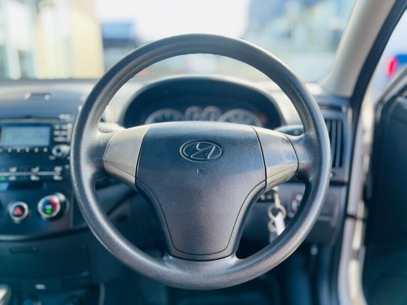 2011 Hyundai i30 Hatchback (2.0L Petrol) Vaitele 2011 Hyundai i30 Hatchback (2.0L Petrol) Vaitele