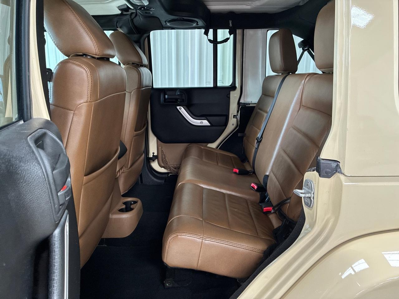 2011 Jeep Wrangler Unlimited Sahara, Leather, Nav, Lift w/ Fox Reservoir Shocks, ARB Bumper w/ Winch, Only 21k Miles Houston TX 2011 Jeep Wrangler Unlimited Sahara, Leather, Nav, Lift w/ Fox Reservoir Shocks, ARB Bumper w/ Winch, Only 21k Miles Houston TX