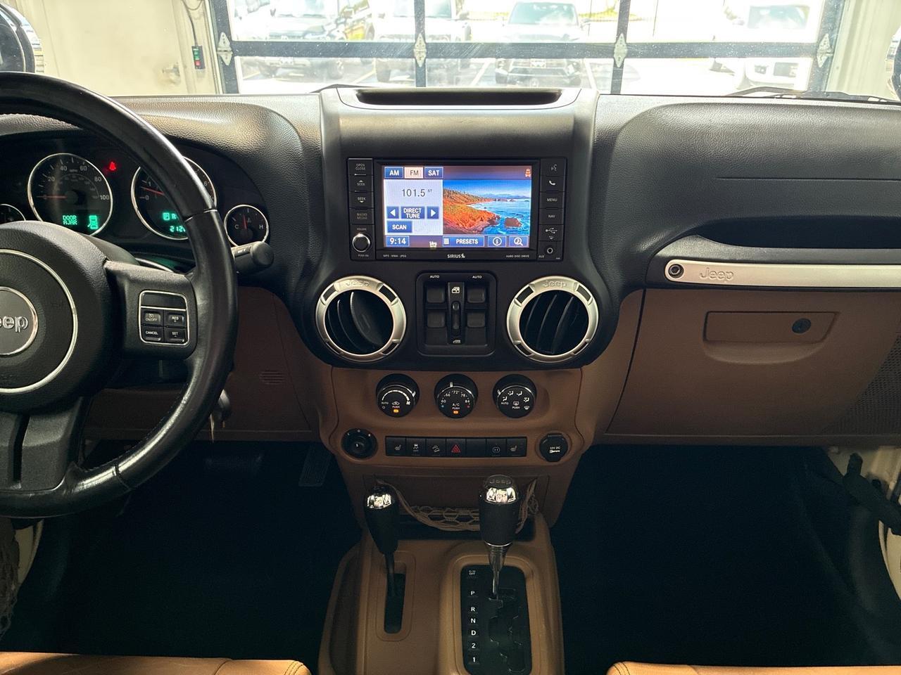 2011 Jeep Wrangler Unlimited Sahara, Leather, Nav, Lift w/ Fox Reservoir Shocks, ARB Bumper w/ Winch, Only 21k Miles Houston TX 2011 Jeep Wrangler Unlimited Sahara, Leather, Nav, Lift w/ Fox Reservoir Shocks, ARB Bumper w/ Winch, Only 21k Miles Houston TX