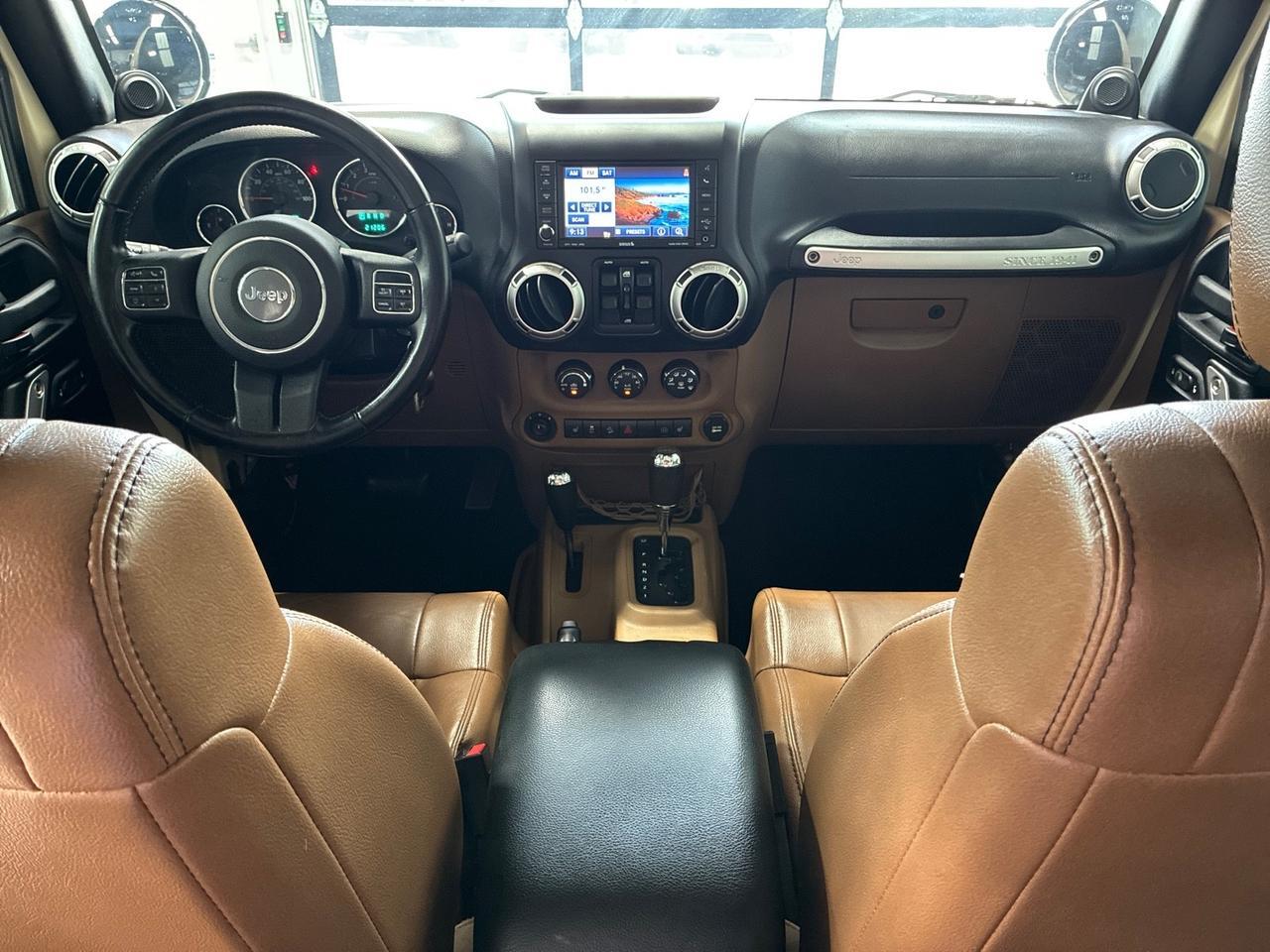2011 Jeep Wrangler Unlimited Sahara, Leather, Nav, Lift w/ Fox Reservoir Shocks, ARB Bumper w/ Winch, Only 21k Miles Houston TX 2011 Jeep Wrangler Unlimited Sahara, Leather, Nav, Lift w/ Fox Reservoir Shocks, ARB Bumper w/ Winch, Only 21k Miles Houston TX