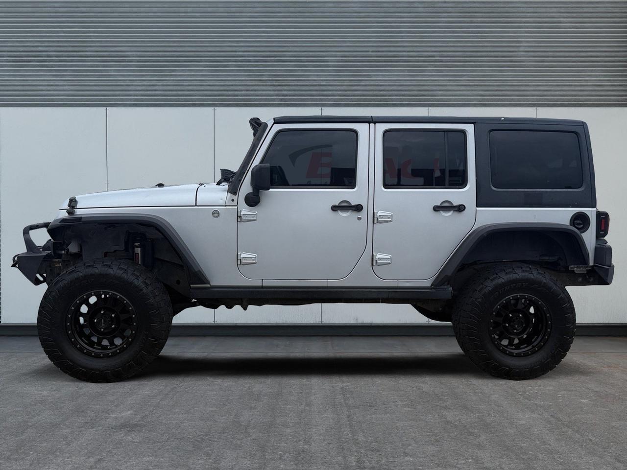 2011 Jeep Wrangler Unlimited Sport, HEATED SEATS, APPLE CARPLAY/ANDROID AUTO, TOW PACKAGE, FENDER FLARES, KEYLESS START, POWER/HEATED MIRRORS, LOW MILES! Norfolk VA 2011 Jeep Wrangler Unlimited Sport, HEATED SEATS, APPLE CARPLAY/ANDROID AUTO, TOW PACKAGE, FENDER FLARES, KEYLESS START, POWER/HEATED MIRRORS, LOW MILES! Norfolk VA