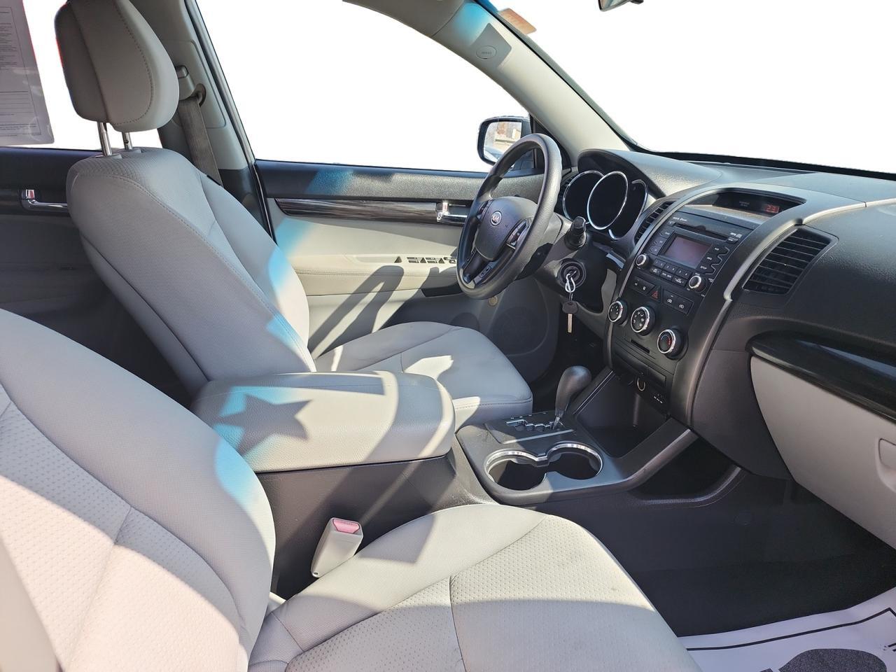 2011 KIA SORENTO EX; LX LX Kansas City MO 2011 KIA SORENTO EX; LX LX Kansas City MO