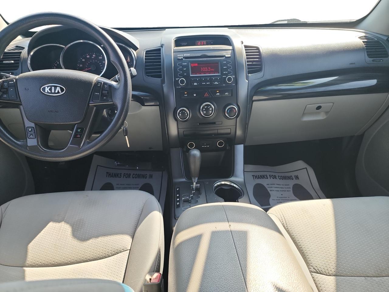 2011 KIA SORENTO EX; LX LX Kansas City MO 2011 KIA SORENTO EX; LX LX Kansas City MO