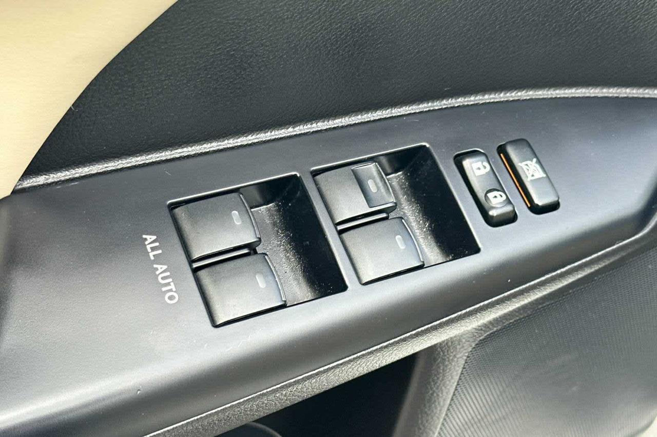 2011 Lexus CT 200h Premium Roseville CA