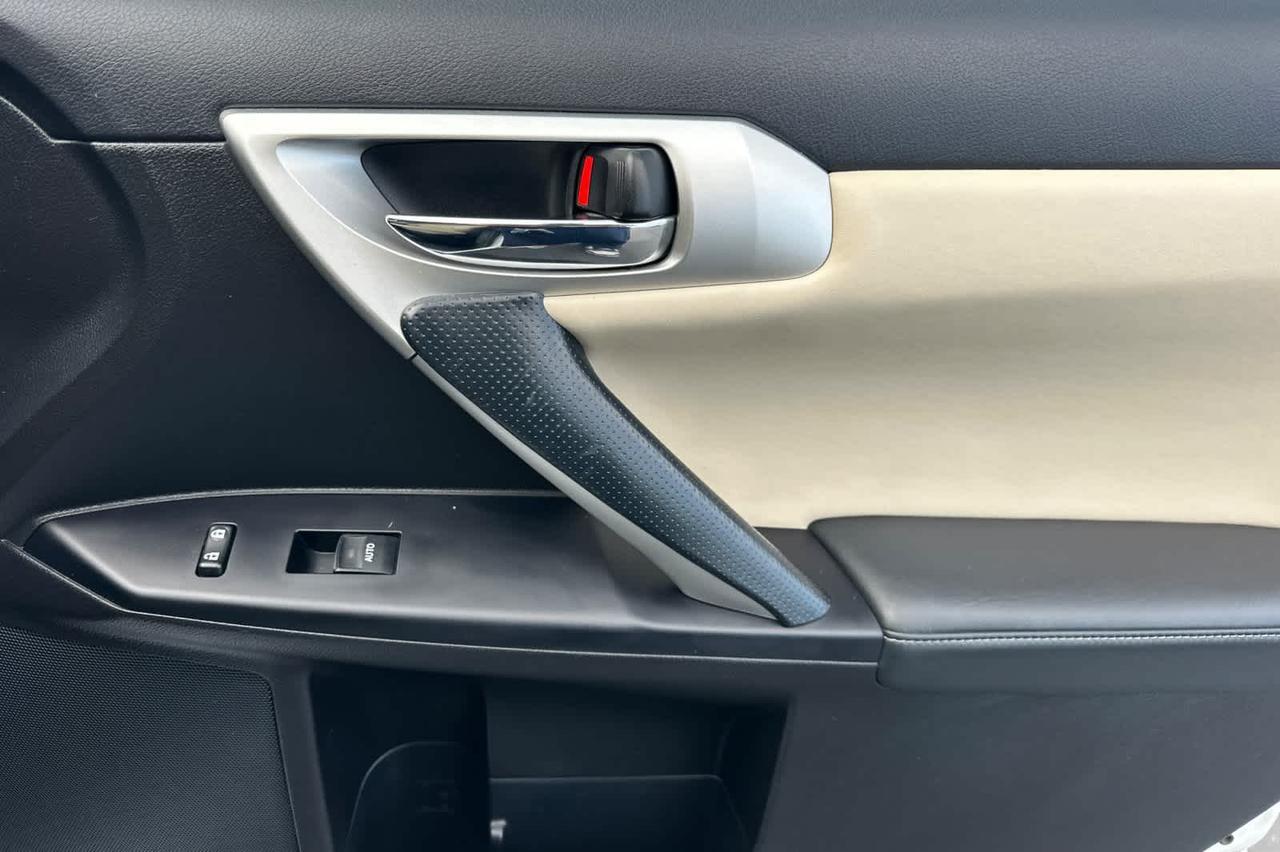 2011 Lexus CT 200h Premium Roseville CA