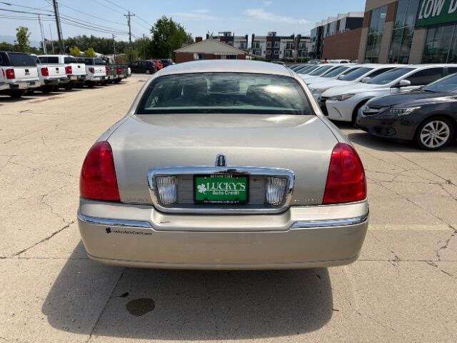 2011 Lincoln Town Car Signature Limited West Valley City UT 2011 Lincoln Town Car Signature Limited West Valley City UT