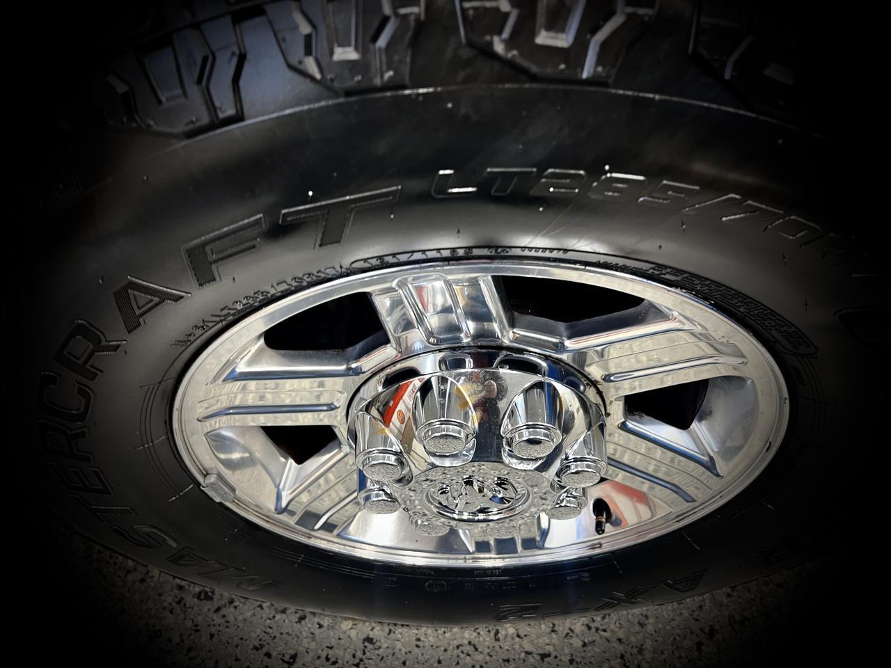 RAM2500 CREW CAB 4X412