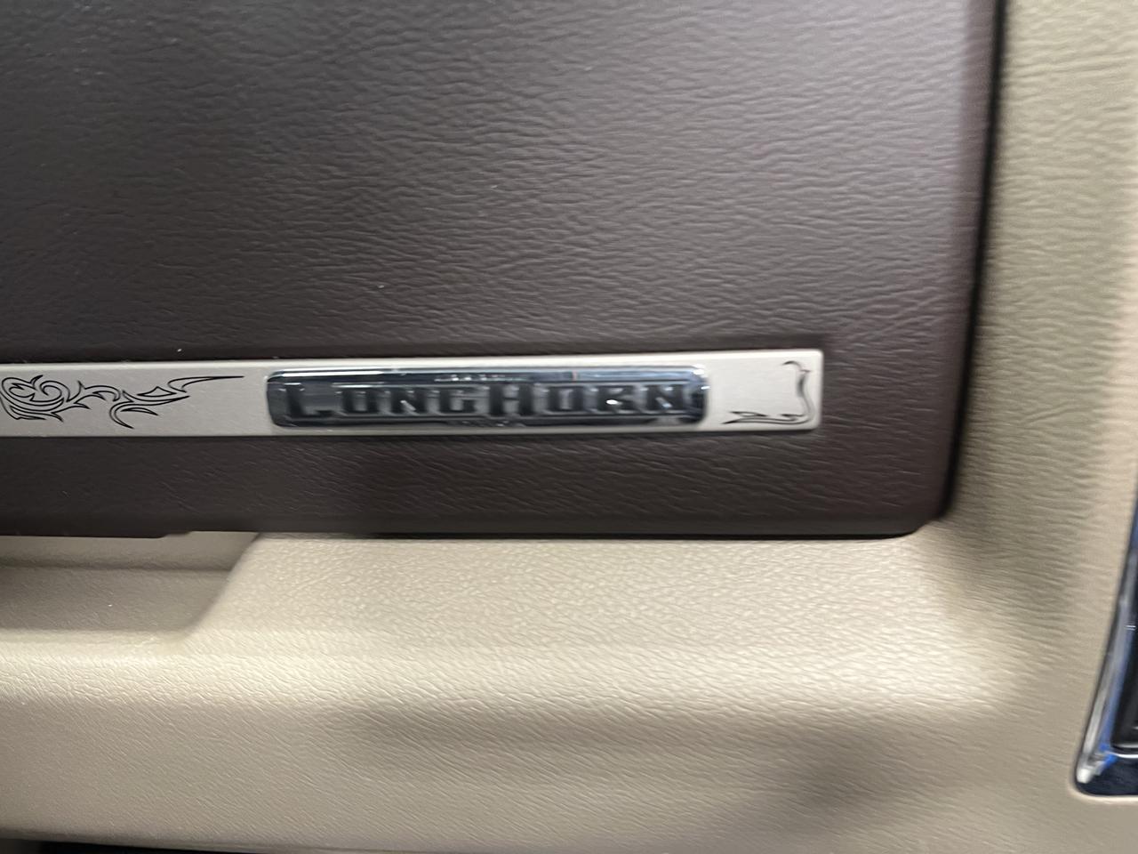 RAM2500 CREW CAB 4X421