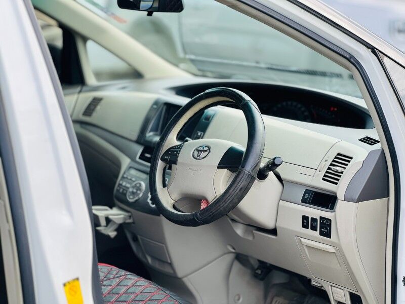 2011 Toyota Estima (2.0L Petrol) Vaitele 2011 Toyota Estima (2.0L Petrol) Vaitele