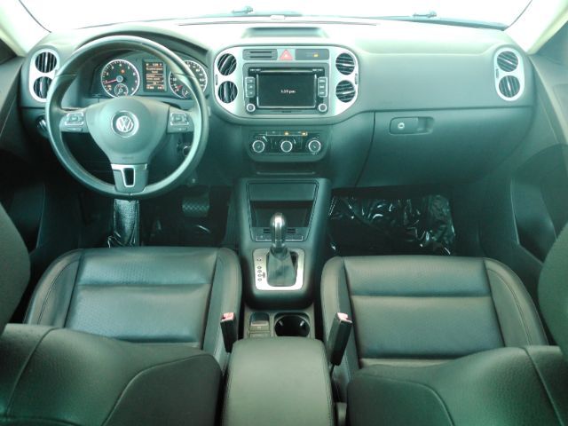 2011 Volkswagen Tiguan SE 2011 Volkswagen Tiguan SE