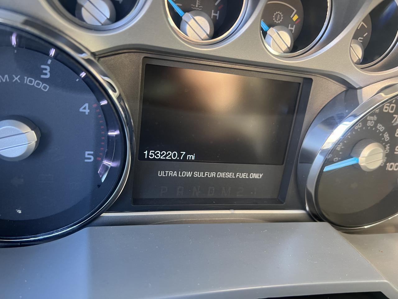 FORDF250 CREW CAB 4X423