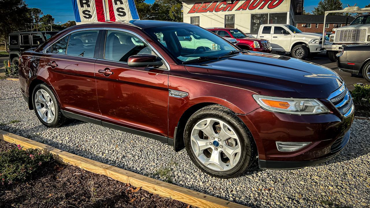 2012 FORD TAURUS SEL FWD, BACKUP CAMERA, PARKING SENSORS, FORD SYNC, BLUETOOTH, AND LOW MILES! 2012 FORD TAURUS SEL FWD, BACKUP CAMERA, PARKING SENSORS, FORD SYNC, BLUETOOTH, AND LOW MILES!