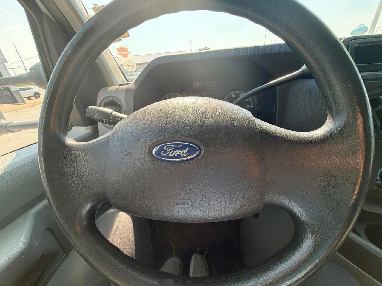 2012 Ford E-350SD Base Watertown SD 2012 Ford E-350SD Base Watertown SD