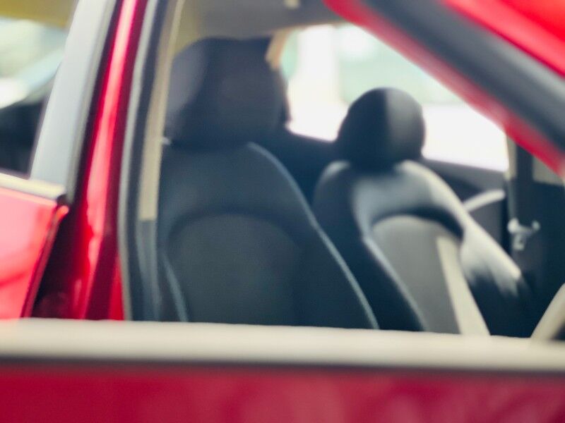2012 Hyundai Tucson IX35 (2.0L Petrol) Vaitele 2012 Hyundai Tucson IX35 (2.0L Petrol) Vaitele