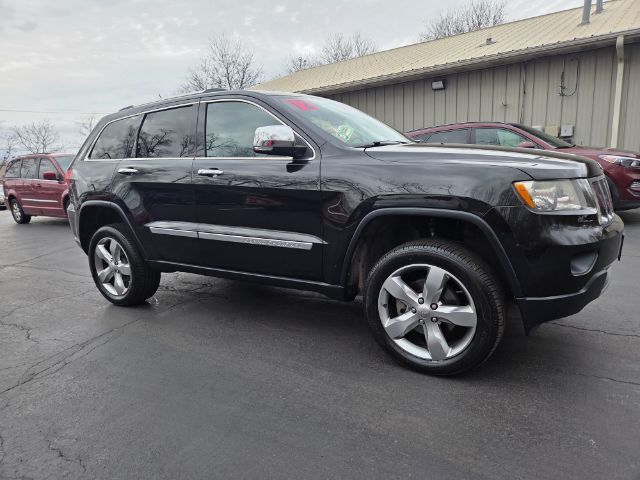 2012 Jeep Grand Cherokee Overland's photo