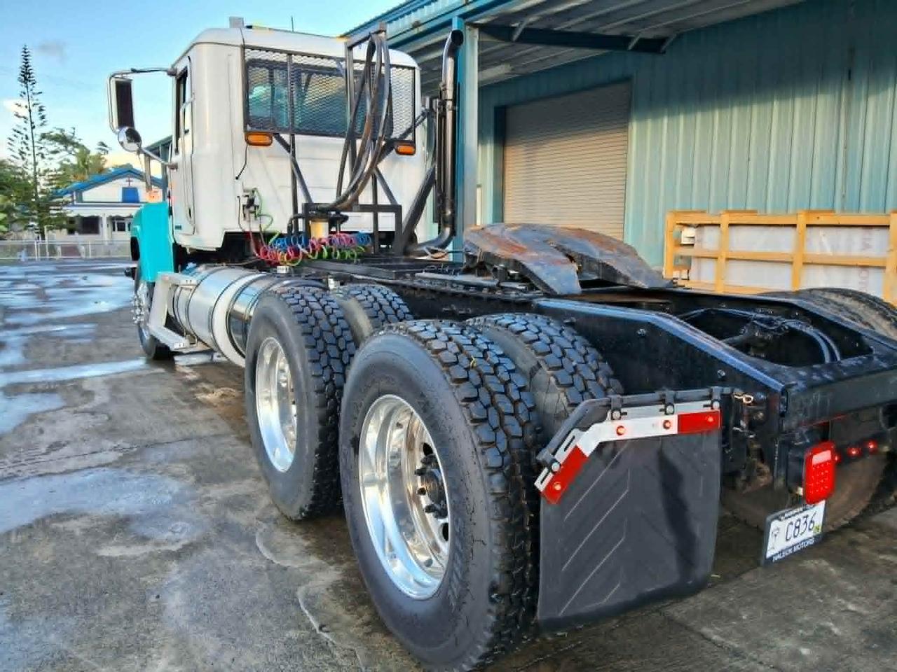 2012 MACK 600 Series CHU613 Pago Pago 2012 MACK 600 Series CHU613 Pago Pago