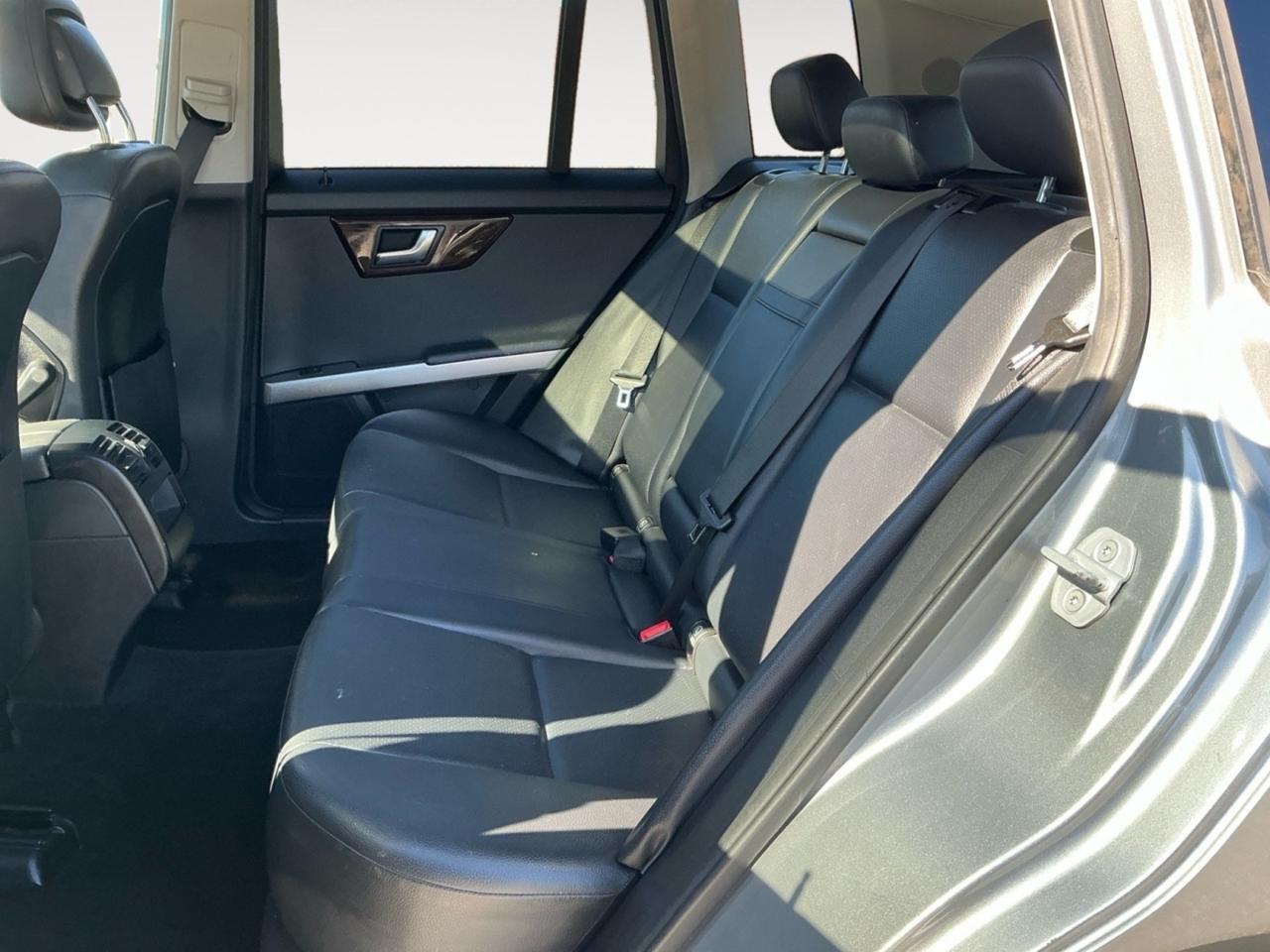 2012 Mercedes-Benz GLK-Class GLK 350, CRUISE CONTROL, USB, AUX, POWER MIRRORS, KEYLESS ENTRY, DOUBLE SUNROOF, LOW MILES, CLEAN CARFAX! Norfolk VA 2012 Mercedes-Benz GLK-Class GLK 350, CRUISE CONTROL, USB, AUX, POWER MIRRORS, KEYLESS ENTRY, DOUBLE SUNROOF, LOW MILES, CLEAN CARFAX! Norfolk VA