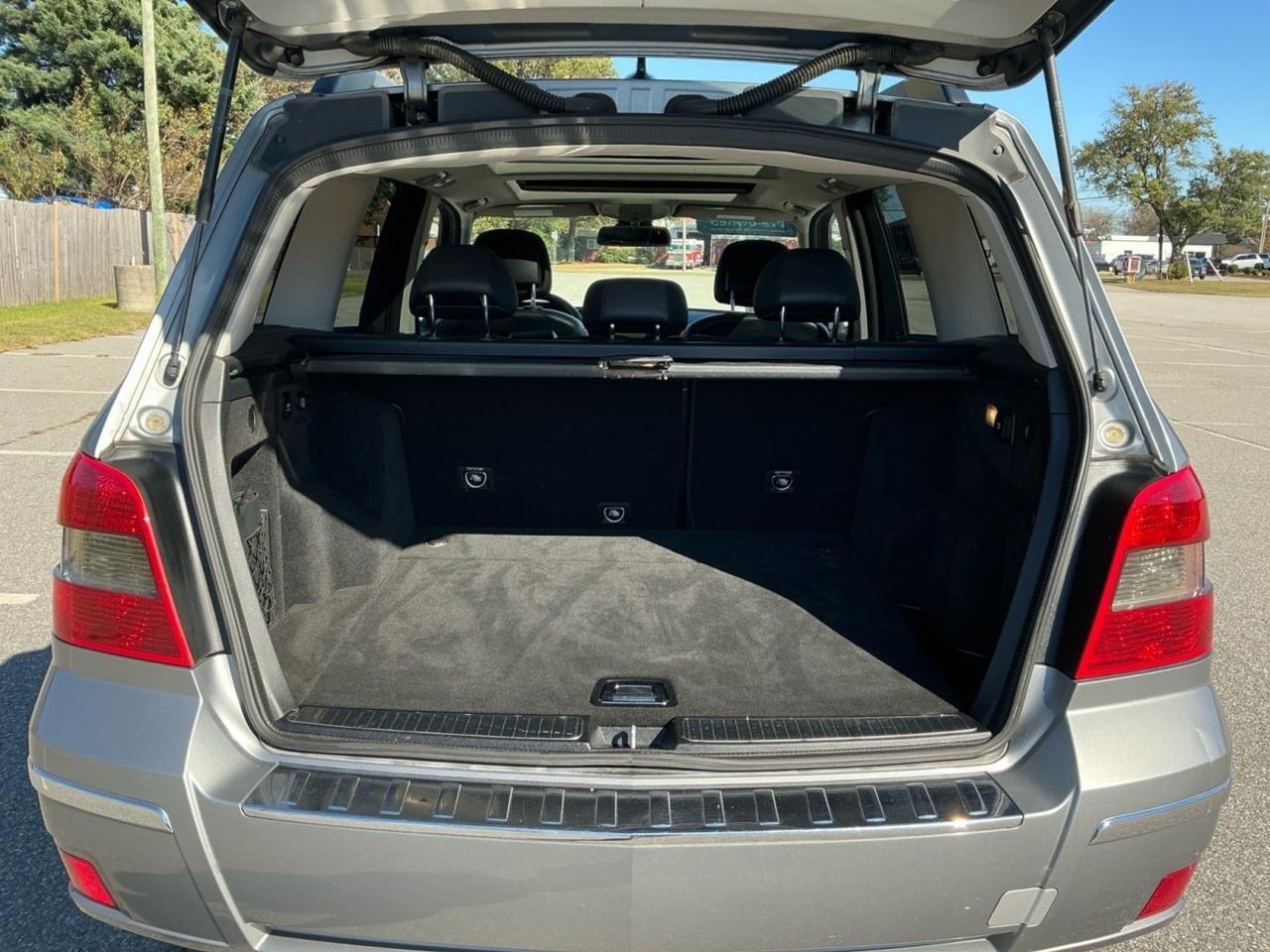 2012 Mercedes-Benz GLK-Class GLK 350, CRUISE CONTROL, USB, AUX, POWER MIRRORS, KEYLESS ENTRY, DOUBLE SUNROOF, LOW MILES, CLEAN CARFAX! Norfolk VA 2012 Mercedes-Benz GLK-Class GLK 350, CRUISE CONTROL, USB, AUX, POWER MIRRORS, KEYLESS ENTRY, DOUBLE SUNROOF, LOW MILES, CLEAN CARFAX! Norfolk VA