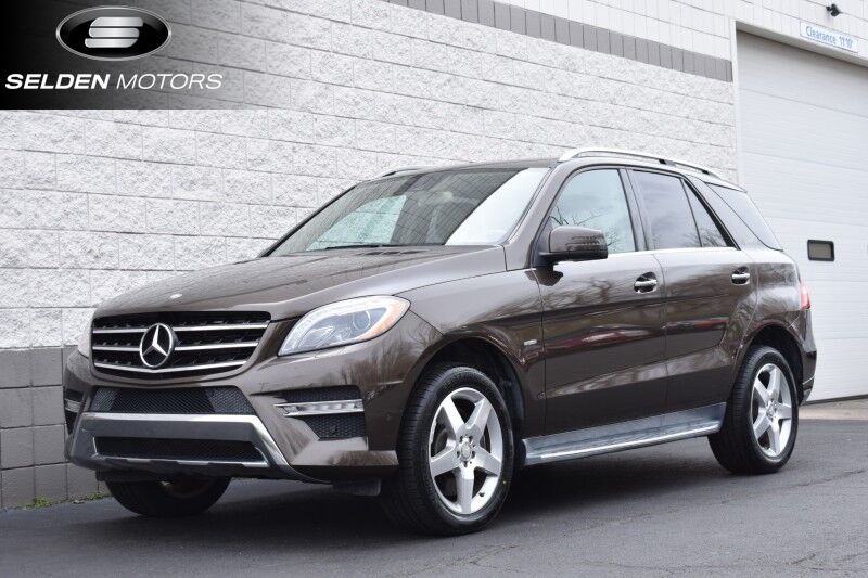 Vehicle details 2012 MercedesBenz ML550 at Selden Motors Willow