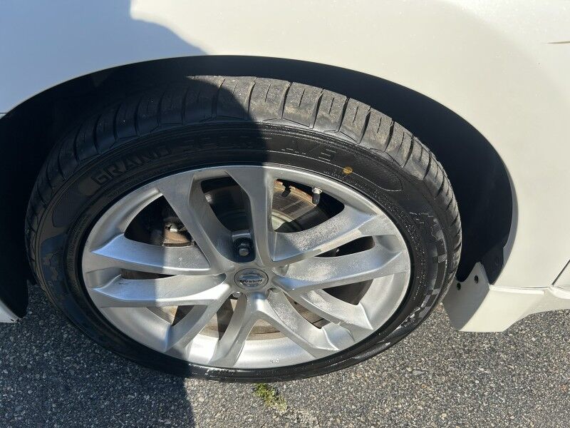 2012 Nissan Altima 3.5 SR - V6 - LEATHER - SUNROOF - LOW MILES Whitinsville MA 2012 Nissan Altima 3.5 SR - V6 - LEATHER - SUNROOF - LOW MILES Whitinsville MA