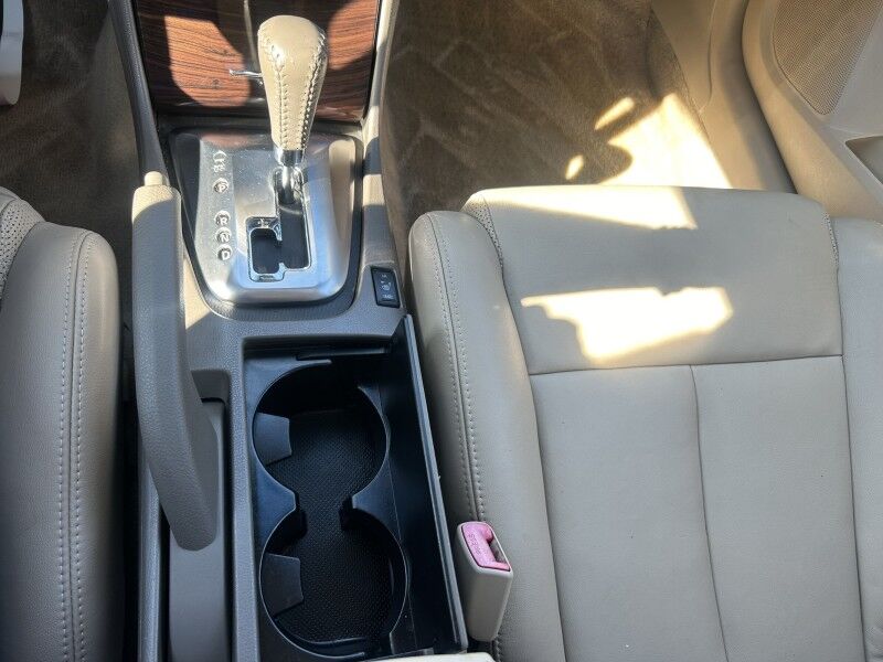 2012 Nissan Altima 3.5 SR - V6 - LEATHER - SUNROOF - LOW MILES Whitinsville MA 2012 Nissan Altima 3.5 SR - V6 - LEATHER - SUNROOF - LOW MILES Whitinsville MA