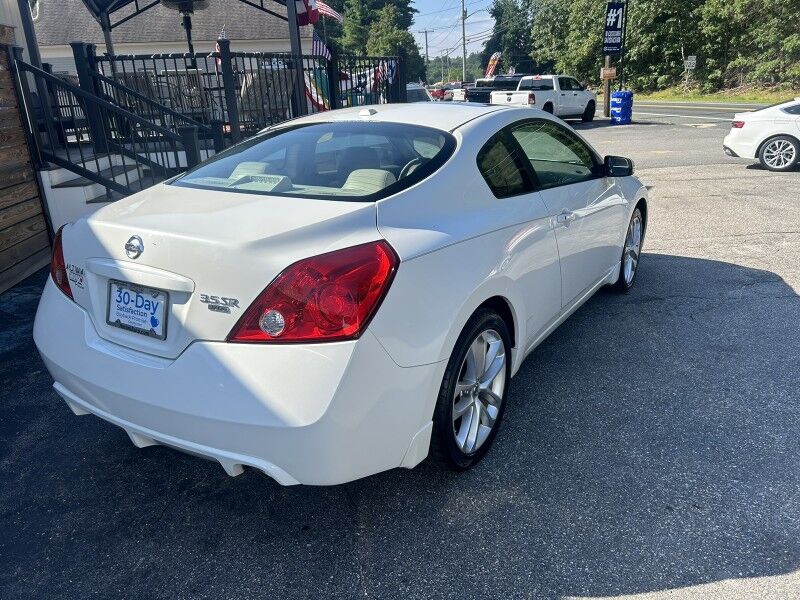 2012 Nissan Altima 3.5 SR - V6 - LEATHER - SUNROOF - LOW MILES Whitinsville MA 2012 Nissan Altima 3.5 SR - V6 - LEATHER - SUNROOF - LOW MILES Whitinsville MA