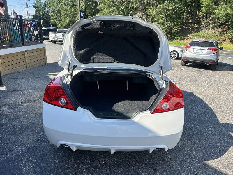 2012 Nissan Altima 3.5 SR - V6 - LEATHER - SUNROOF - LOW MILES Whitinsville MA 2012 Nissan Altima 3.5 SR - V6 - LEATHER - SUNROOF - LOW MILES Whitinsville MA