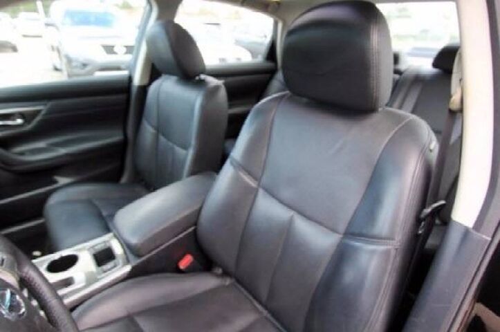 2012 Nissan Maxima 3.5 SV w/Premium Pkg Oshkosh WI