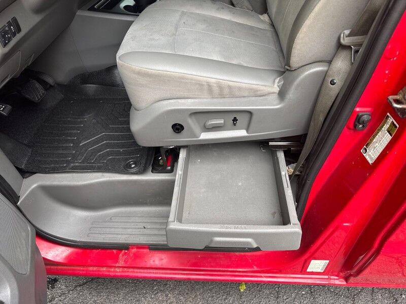 2012 Nissan NV 2500 HD SV with High Roof Arlington VA