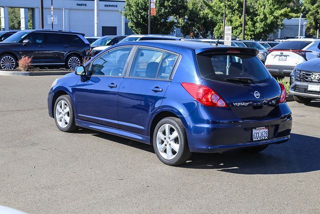 2012 Nissan Versa 1.8 SL 2012 Nissan Versa 1.8 SL