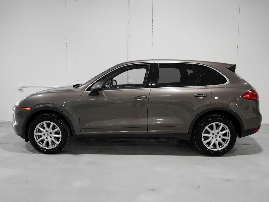 2012 Porsche Cayenne Base 2012 Porsche Cayenne Base