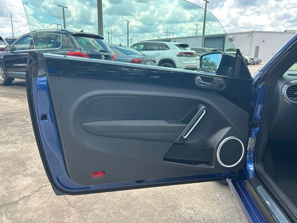 2012 Volkswagen Beetle 2.0 TSi Tampa FL
