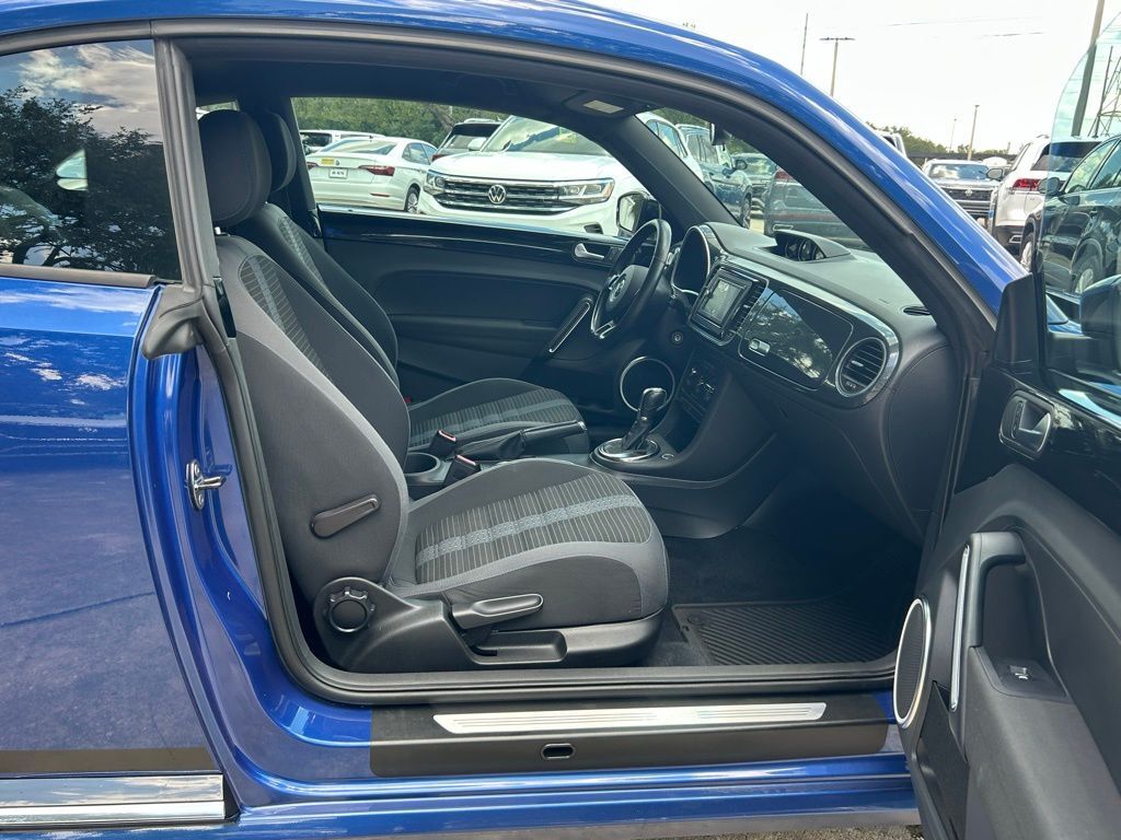 2012 Volkswagen Beetle 2.0 TSi Tampa FL