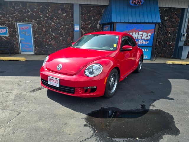 2012 Volkswagen Beetle 2.5L 2012 Volkswagen Beetle 2.5L