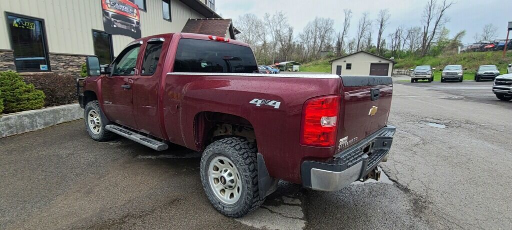 CHEVROLETSILVERADO 2500 EXTENDED CAB 4X44