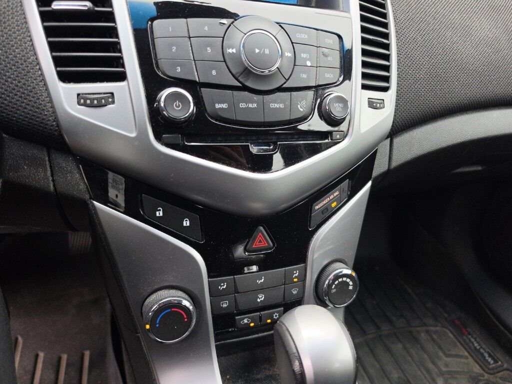 2013 Chevrolet Cruze 1LT